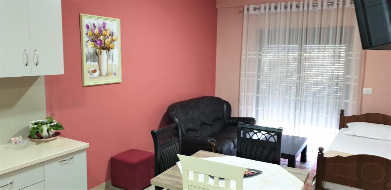 Comfort Apartments Fier Zewnętrze zdjęcie